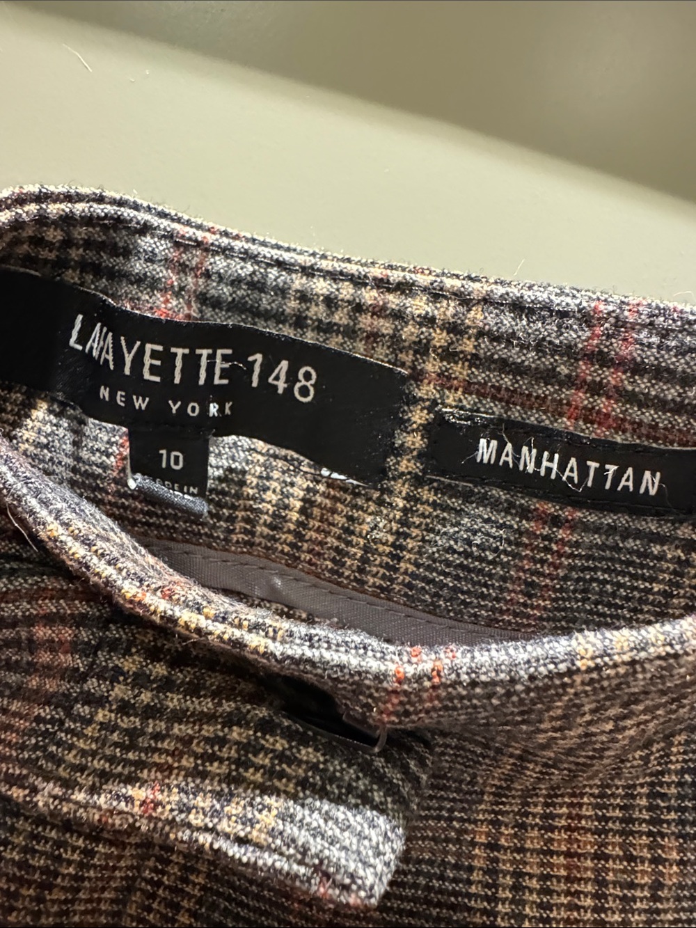Lafayette 148 New York Plaid Manhattan Cropped Pants - Picture 4 of 11
